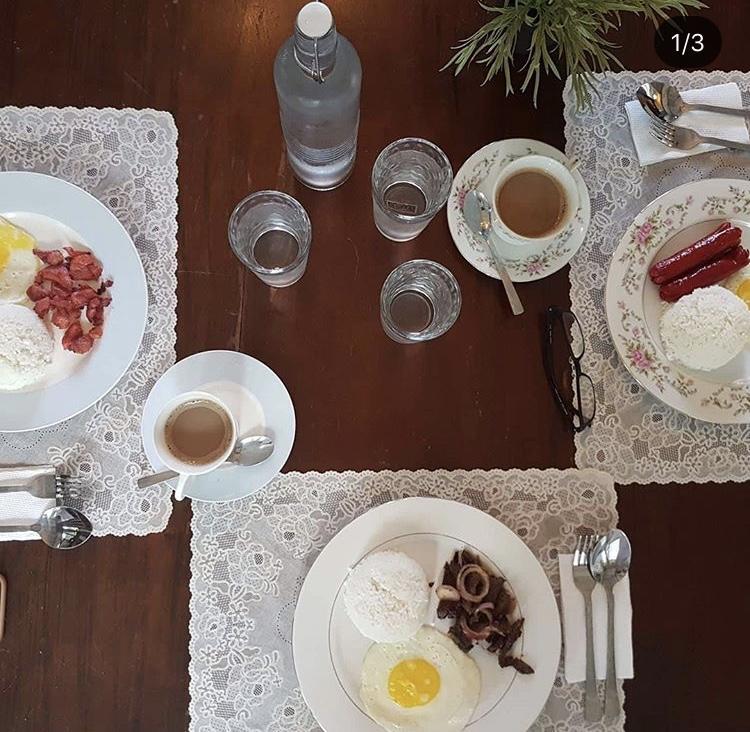 The White Bed And Breakfast バコロ エクステリア 写真