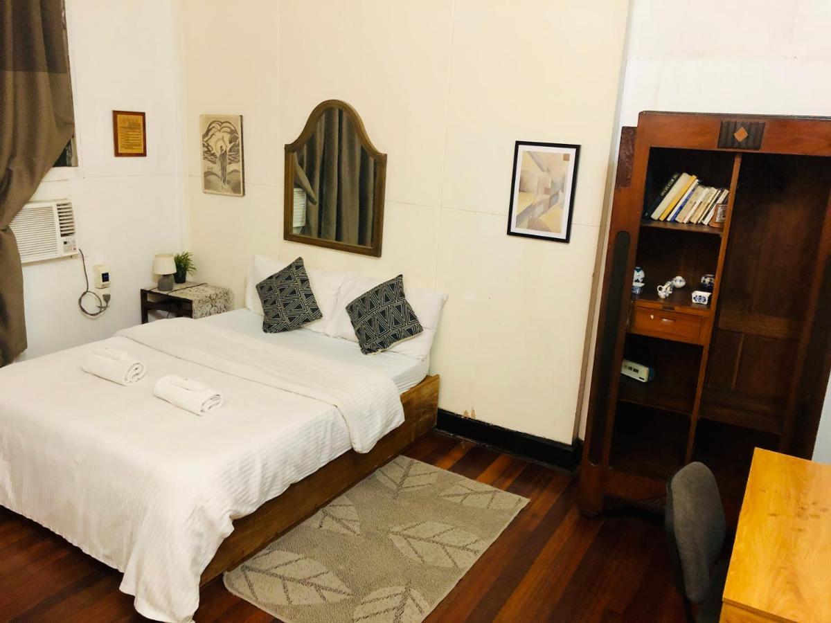 The White Bed And Breakfast バコロ エクステリア 写真